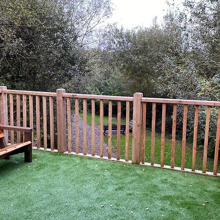 Florence Springs Glamping Gumfreston Esterno foto