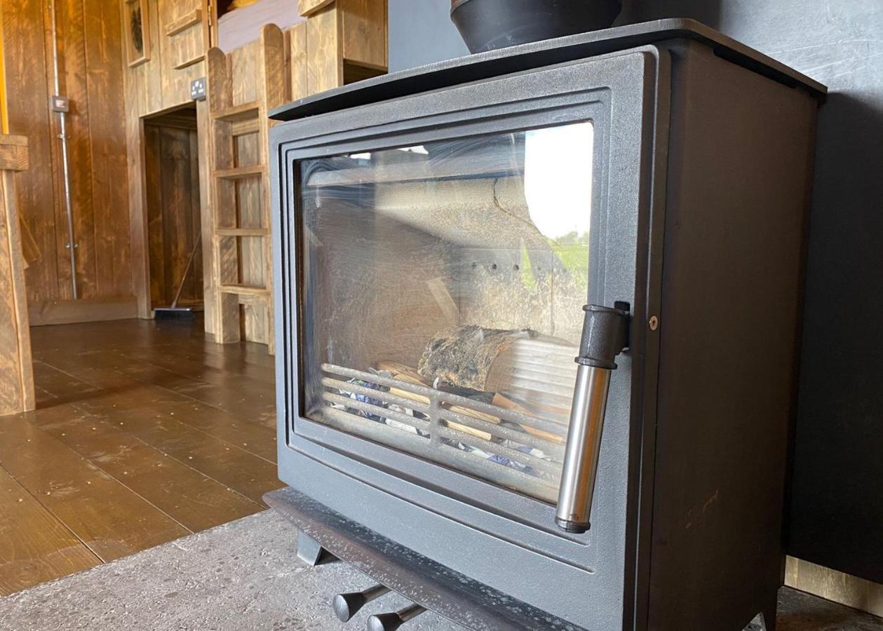 Florence Springs Glamping Gumfreston Esterno foto